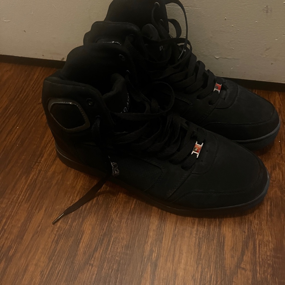 Men's sneakers